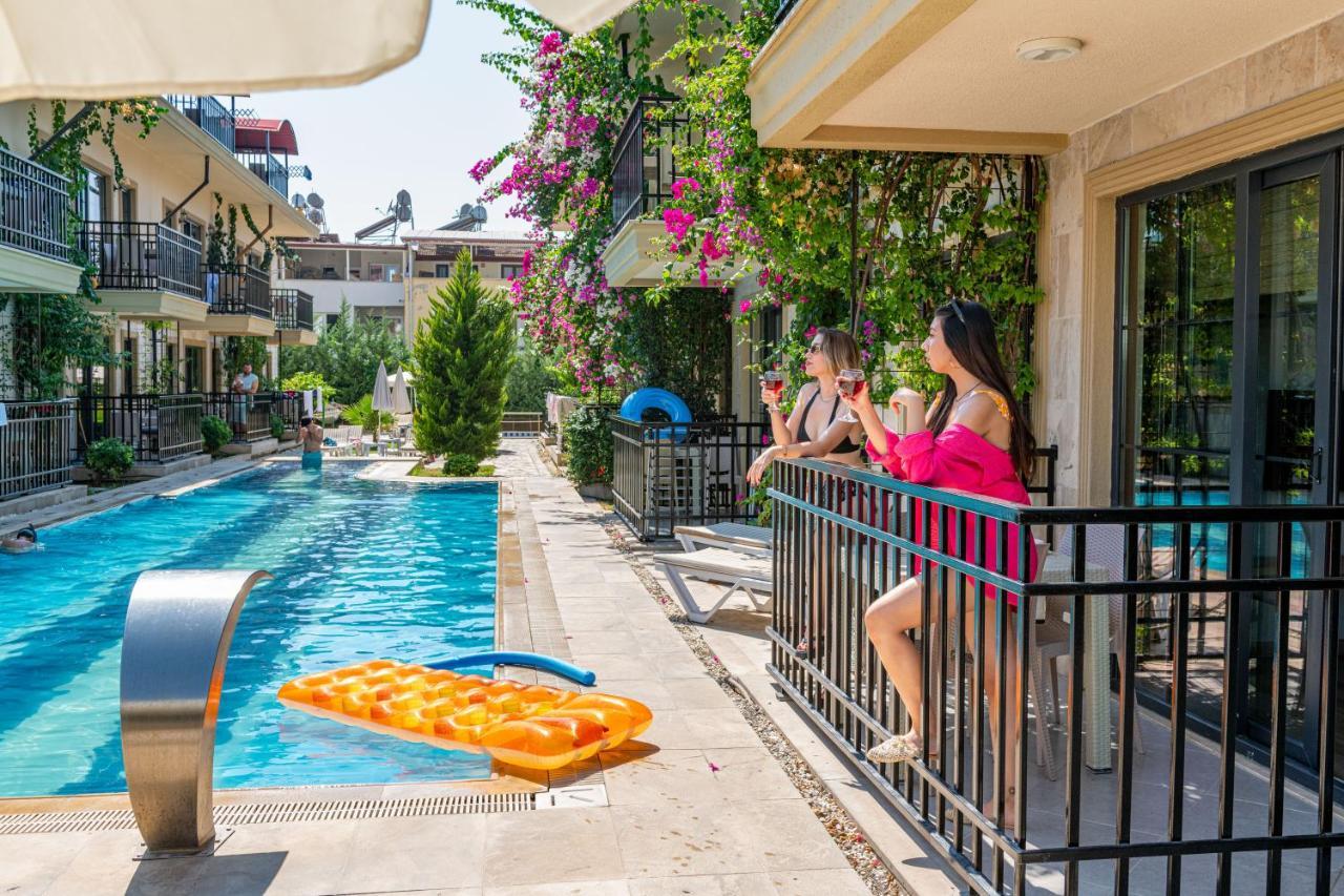 Yasam Park Apart Hotel - Fethiye Calis Beach Екстер'єр фото